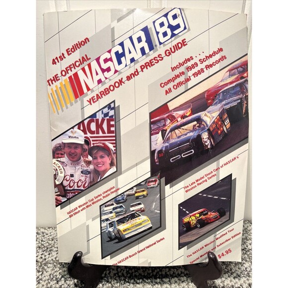 VTG 41st Edition NASCAR 1989 Yearbook & Press Guide Stock Car Racing Great Con. - Picture 1 of 4